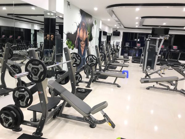 TUYỂN DỤNG FITNESS & YOGA - Facebook